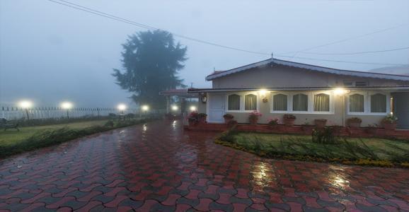 Bouganvilla Resort Ooty Bagian luar foto